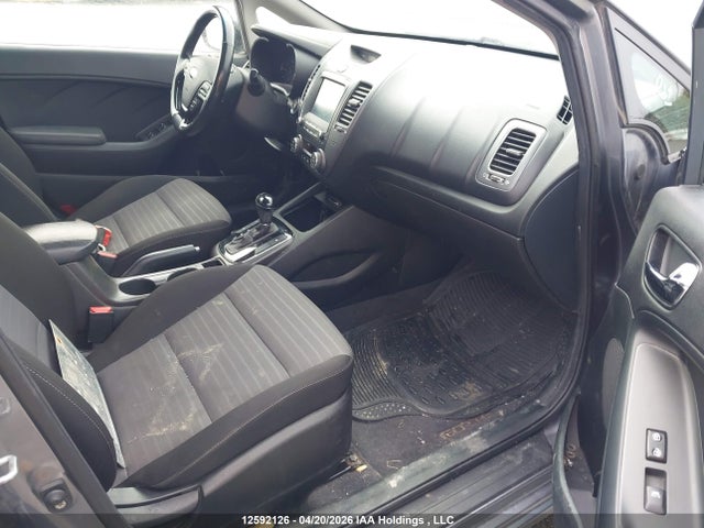 3KPFL4A80JE243233 KIA Forte Ex/ex Luxury/ex+
