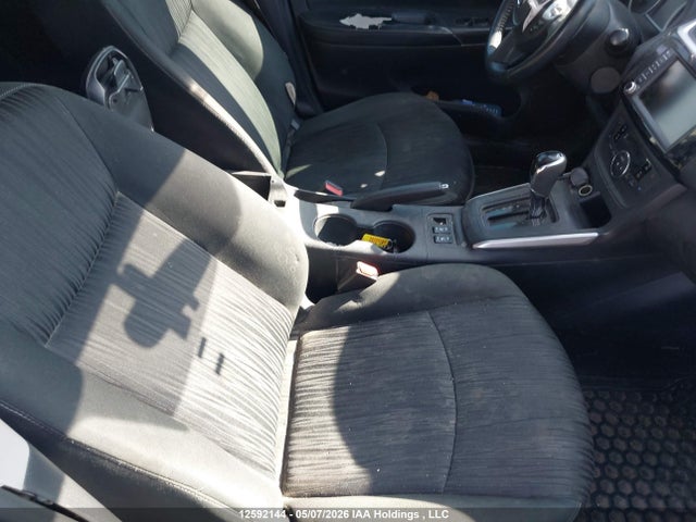 3N1AB7AP4KY275255 Nissan Sentra 1.8 S/1.8 Sv