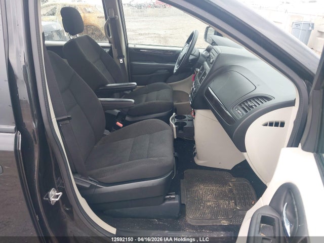 12592150 :رقم المزاد ، 2C4RDGBG1LR256527 vin ، 2020 Dodge Grand Caravan Se مزاد بيع