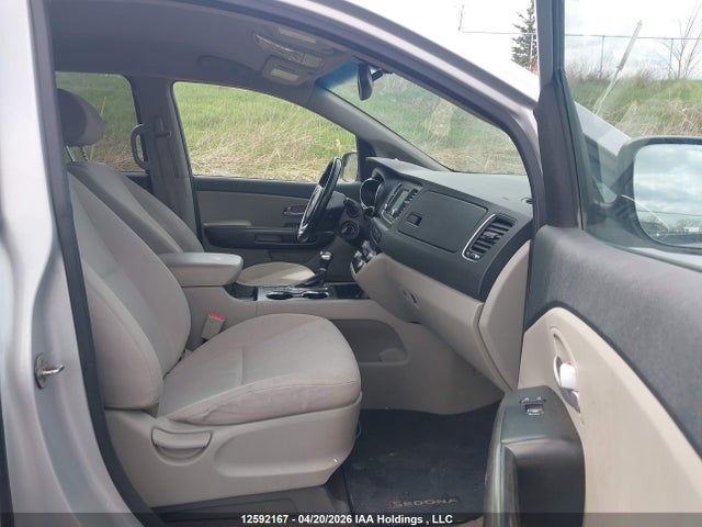 Продаж на аукціоні авто 2019 Kia Sedona Lx/lx+, vin: KNDMB5C10K6515951, номер лоту: 12592167
