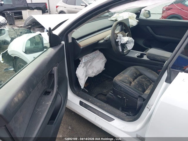 Продажа на аукционе авто 2022 Tesla Model Y, vin: 7SAYGDEE1NF468034, номер лота: 12592189