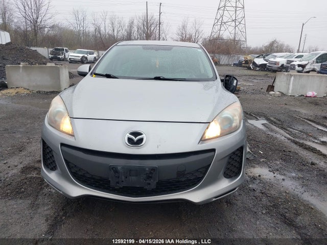 12592199 :رقم المزاد ، JM1BL1L76C1632420 vin ، 2012 Mazda 3 I مزاد بيع