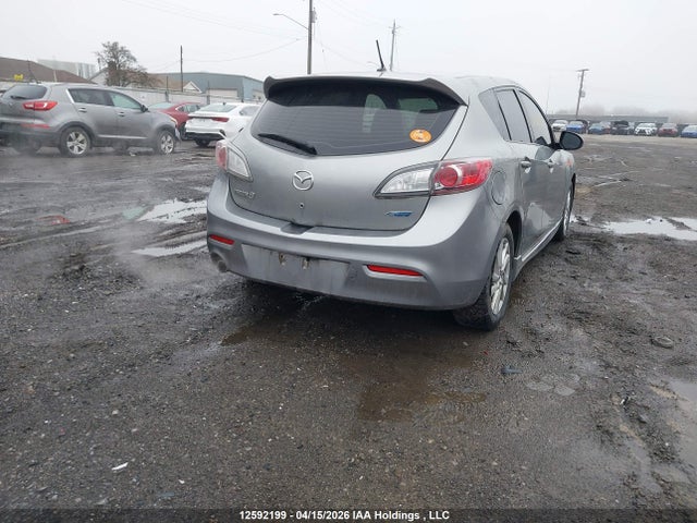 12592199 :رقم المزاد ، JM1BL1L76C1632420 vin ، 2012 Mazda 3 I مزاد بيع
