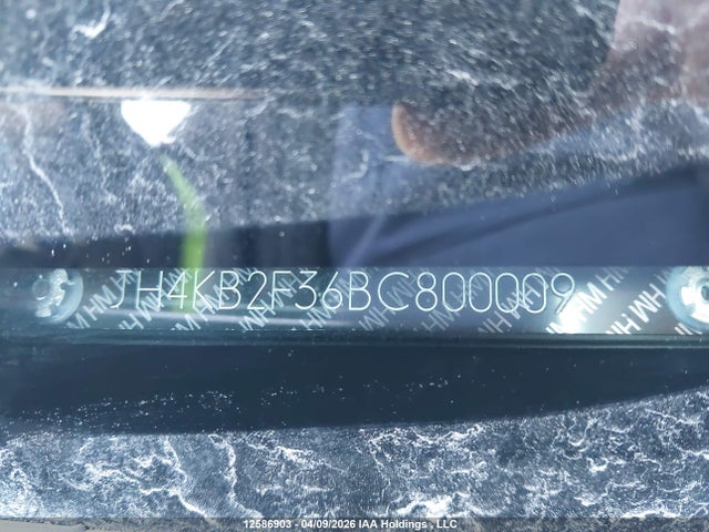 12586903 :رقم المزاد ، JH4KB2F36BC800009 vin ، 2011 Acura Rl Elite مزاد بيع