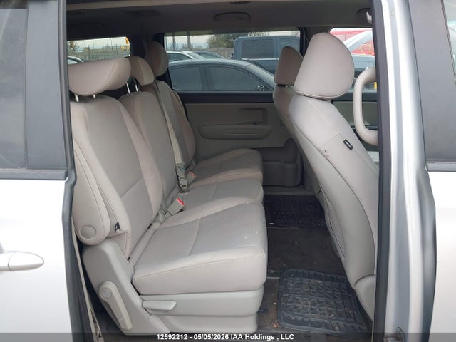 KNDMB5C14H6248211 KIA Sedona Lx/lx+