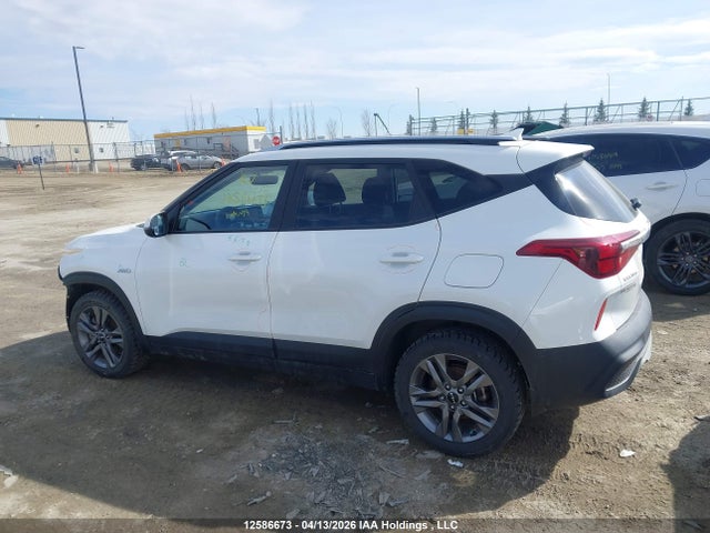 KNDEPCAAXP7464859 KIA Seltos Lx