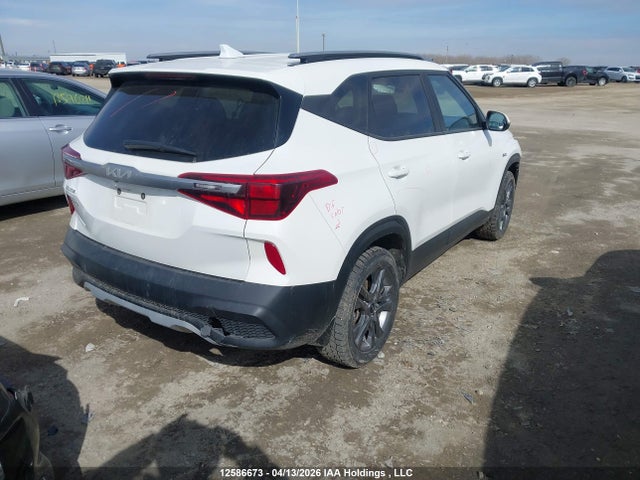 KNDEPCAAXP7464859 KIA Seltos Lx