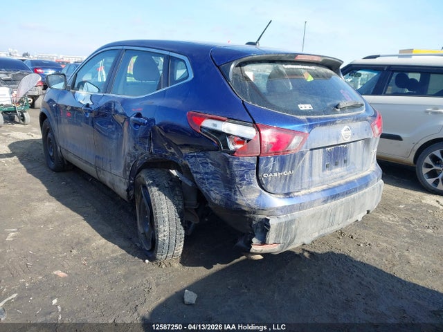 JN1BJ1CRXJW281814 Nissan Qashqai S/sl/sv