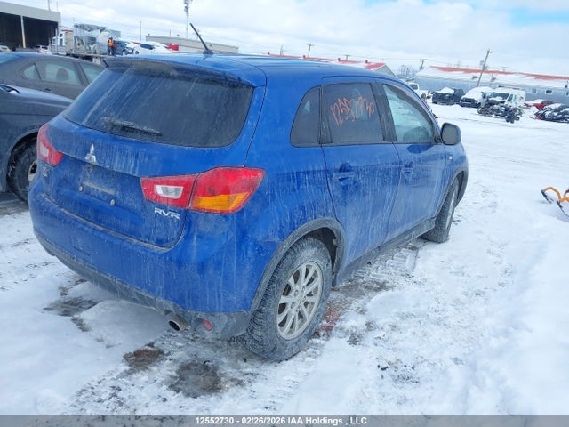 JA4AJ3AU0GZ607262 Mitsubishi RVR SE