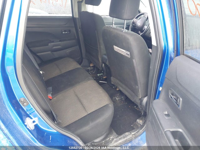 JA4AJ3AU0GZ607262 Mitsubishi RVR SE