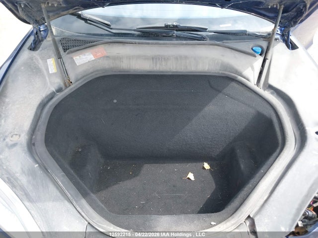 12592215 :رقم المزاد ، 5YJSA1E24GF136620 vin ، 2016 Tesla Model S مزاد بيع