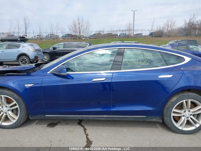 12592215 :رقم المزاد ، 5YJSA1E24GF136620 vin ، 2016 Tesla Model S مزاد بيع