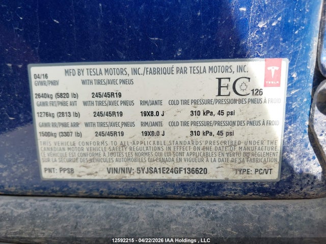12592215 :رقم المزاد ، 5YJSA1E24GF136620 vin ، 2016 Tesla Model S مزاد بيع