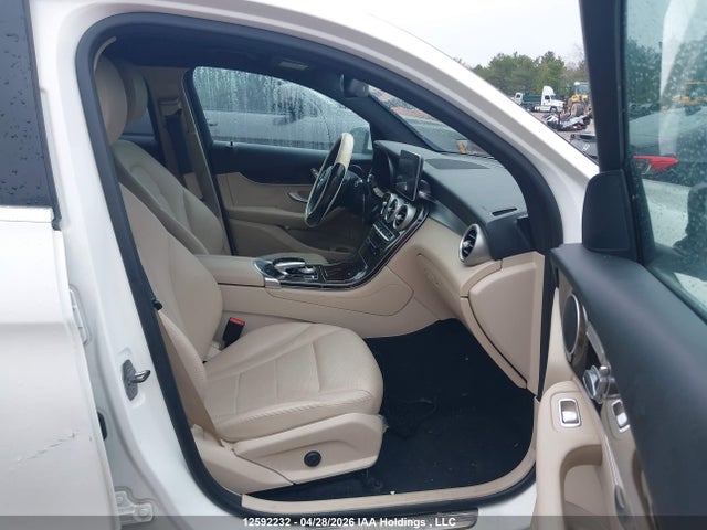 WDC0J4KB8JF378126 Mercedes-Benz Glc 300 Coupe 4matic