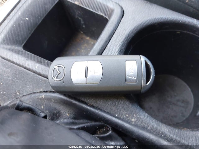 3MZBM1K74FM138981 Mazda 3 SPORT