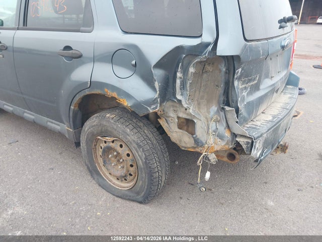 Продажа на аукционе авто 2011 Ford Escape Xlt, vin: 1FMCU9DG1BKC68913, номер лота: 12592243