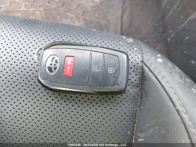 JTDADABU3R3010225 Toyota Prius