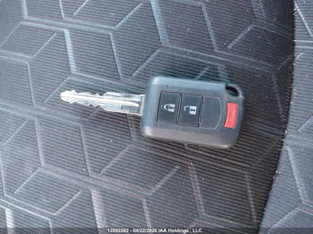 JA4AJVAW9MU604737 Mitsubishi RVR