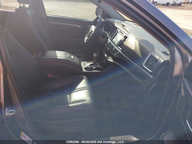 Aukcja sprzedaży 2019 Toyota Highlander Se/xle, vin: 5TDJZRFH0KS571175, numer aukcji: 12592269