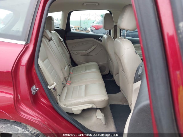 12592272 :رقم المزاد ، 1FADP5BU0GL112483 vin ، 2016 Ford C-max Sel مزاد بيع