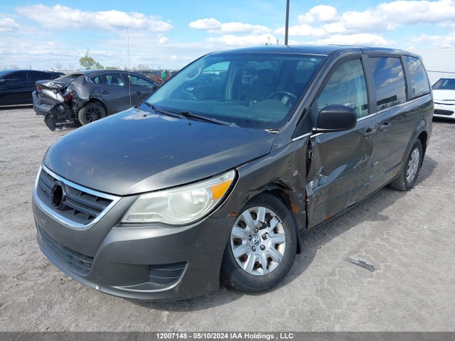 12007148 :رقم المزاد ، 2V4RW4DX2AR229393 vin ، 2010 Volkswagen Routan S مزاد بيع
