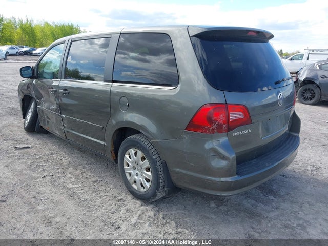 12007148 :رقم المزاد ، 2V4RW4DX2AR229393 vin ، 2010 Volkswagen Routan S مزاد بيع