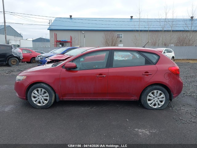 12541156 :رقم المزاد ، KNAFT5A2XB5328821 vin ، 2011 Kia Forte5 2.0l Lx مزاد بيع