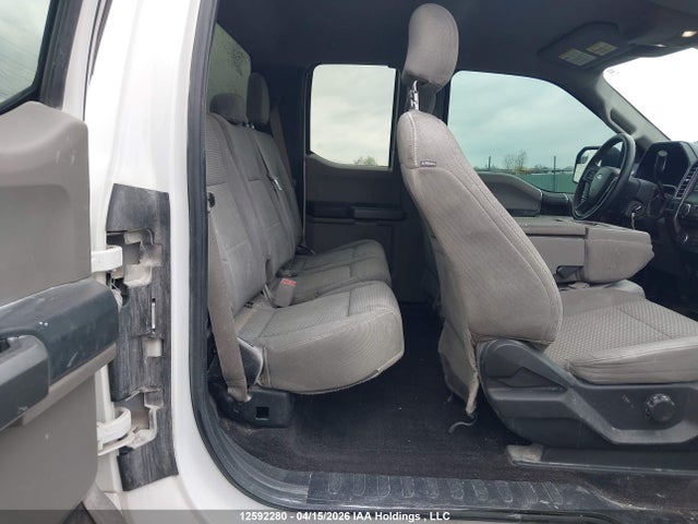 Продаж на аукціоні авто 2016 Ford F-150 Xlt, vin: 1FTEX1CP8GFC02270, номер лоту: 12592280