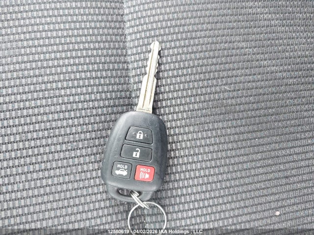 2019 Toyota Corolla Le მანქანა იყიდება აუქციონზე, vin: 2T1BURHE4KC225449, აუქციონის ნომერი: 12580619