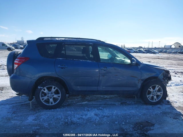2011 Toyota Rav4 მანქანა იყიდება აუქციონზე, vin: 2T3BF4DV3BW134679, აუქციონის ნომერი: 12592285