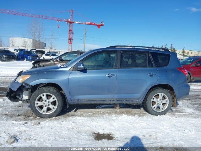 2011 Toyota Rav4 მანქანა იყიდება აუქციონზე, vin: 2T3BF4DV3BW134679, აუქციონის ნომერი: 12592285