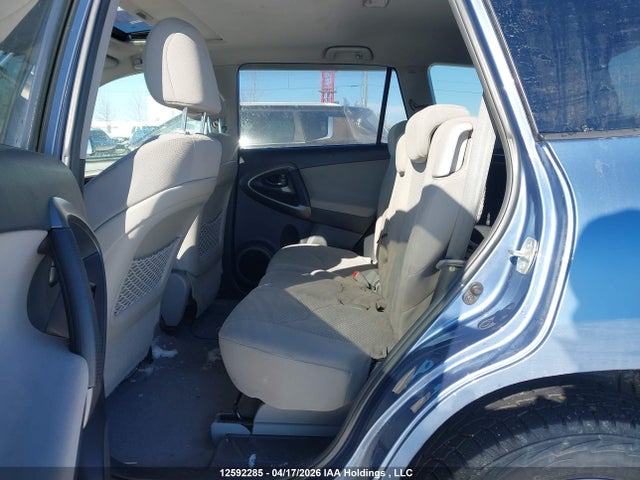 2011 Toyota Rav4 მანქანა იყიდება აუქციონზე, vin: 2T3BF4DV3BW134679, აუქციონის ნომერი: 12592285