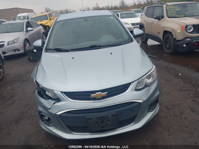 1G1JD5SH5J4105144 Chevrolet SONIC LT