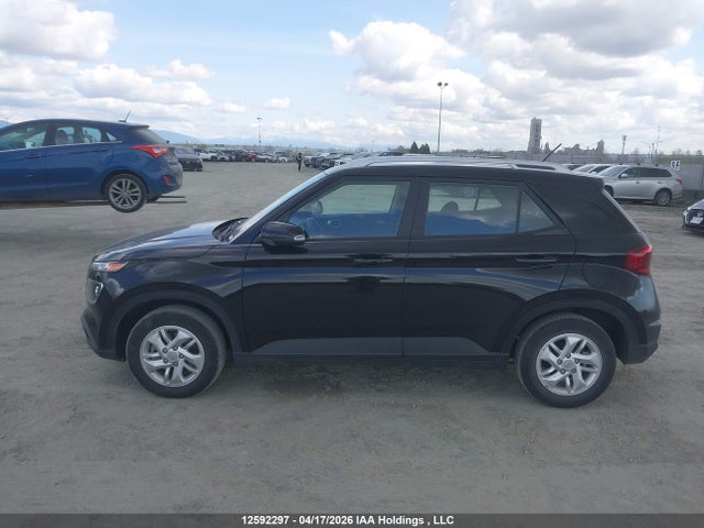 2025 Hyundai Venue Sel/limited მანქანა იყიდება აუქციონზე, vin: KMHRC8A3XSU398220, აუქციონის ნომერი: 12592297