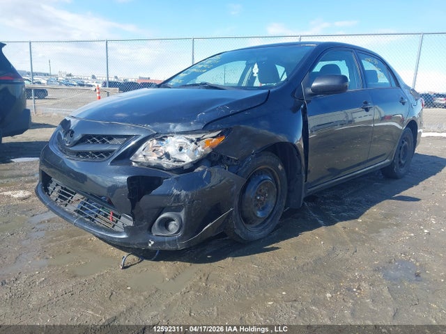 12592311 :رقم المزاد ، 2T1BU4EE9DC946408 vin ، 2013 Toyota Corolla S/le مزاد بيع