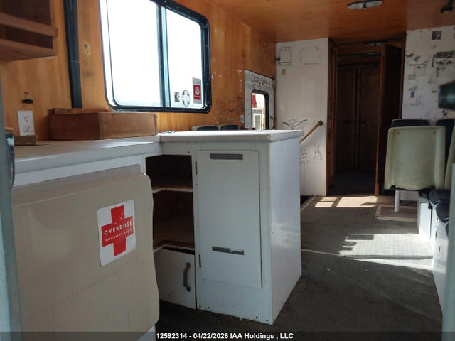 Aukcja sprzedaży 2011 Ford Econoline E450 Super Duty Cutwy Van, vin: 1FDXE4FSXBDA57894, numer aukcji: 12592314
