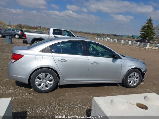 2014 Chevrolet Cruze Ls მანქანა იყიდება აუქციონზე, vin: 1G1PL5SHXE7164708, აუქციონის ნომერი: 12592316