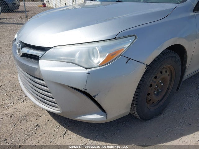 2017 Toyota Camry Le/xle/se/xse მანქანა იყიდება აუქციონზე, vin: 4T1BF1FK5HU695596, აუქციონის ნომერი: 12592317