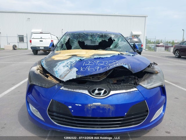2013 Hyundai Veloster Tech მანქანა იყიდება აუქციონზე, vin: KMHTC6AD6DU104091, აუქციონის ნომერი: 12592322