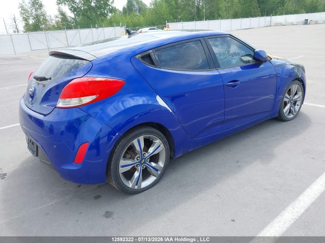 2013 Hyundai Veloster Tech მანქანა იყიდება აუქციონზე, vin: KMHTC6AD6DU104091, აუქციონის ნომერი: 12592322