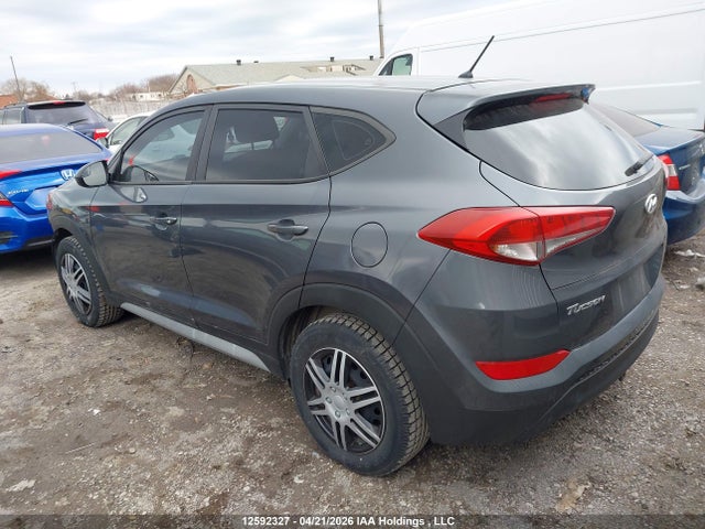 KM8J23A46JU661801 Hyundai Tucson Base 2.0l