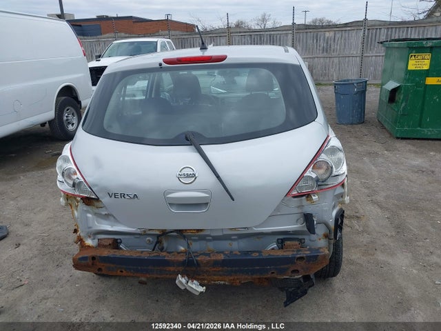2008 Nissan Versa 1.8s მანქანა იყიდება აუქციონზე, vin: 3N1BC13E98L366988, აუქციონის ნომერი: 12592340