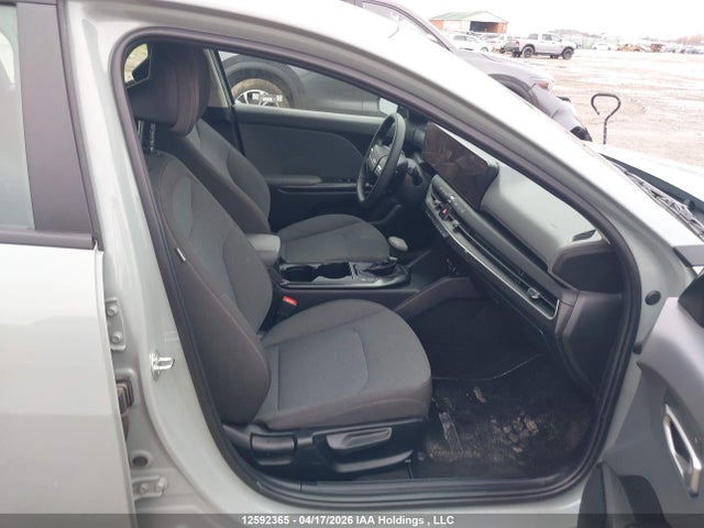 2025 Kia K4 Lx/lxs მანქანა იყიდება აუქციონზე, vin: 3KPFT4DE5SE154311, აუქციონის ნომერი: 12592365
