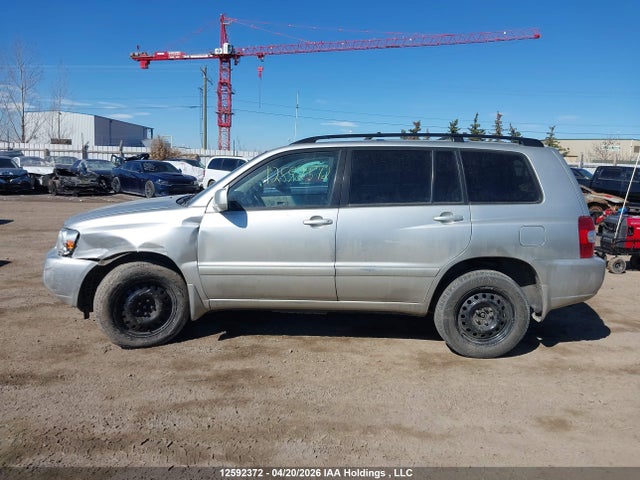 12592372 :رقم المزاد ، JTEHW21A560018261 vin ، 2006 Toyota Highlander Hybrid Hybrid مزاد بيع