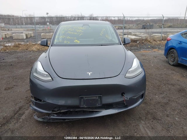 2023 Tesla Model Y Long Range მანქანა იყიდება აუქციონზე, vin: 7SAYGDEE1PF627007, აუქციონის ნომერი: 12592384