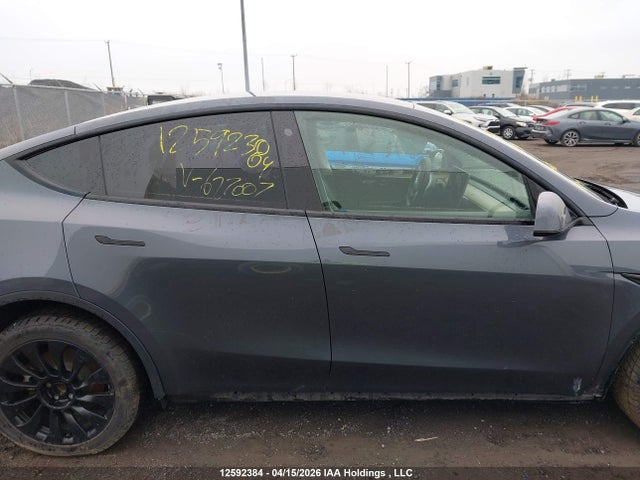 2023 Tesla Model Y Long Range მანქანა იყიდება აუქციონზე, vin: 7SAYGDEE1PF627007, აუქციონის ნომერი: 12592384