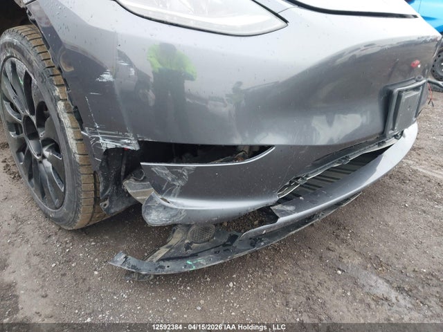 2023 Tesla Model Y Long Range მანქანა იყიდება აუქციონზე, vin: 7SAYGDEE1PF627007, აუქციონის ნომერი: 12592384