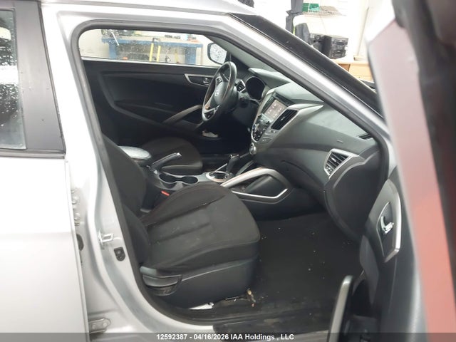 Продаж на аукціоні авто 2014 Hyundai Veloster, vin: KMHTC6AD4EU205504, номер лоту: 12592387