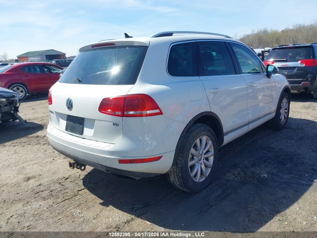 2013 Volkswagen Touareg V6 მანქანა იყიდება აუქციონზე, vin: WVGEF9BP6DD010013, აუქციონის ნომერი: 12592395
