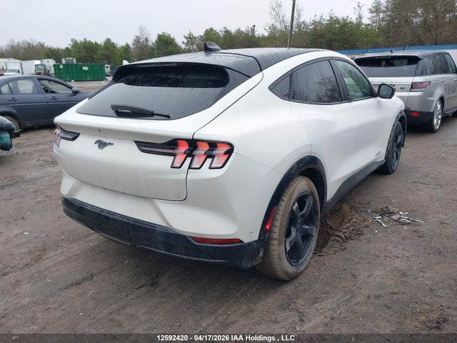 3FMTK3R78MMA01694 Ford Mustang Mach-e Premium